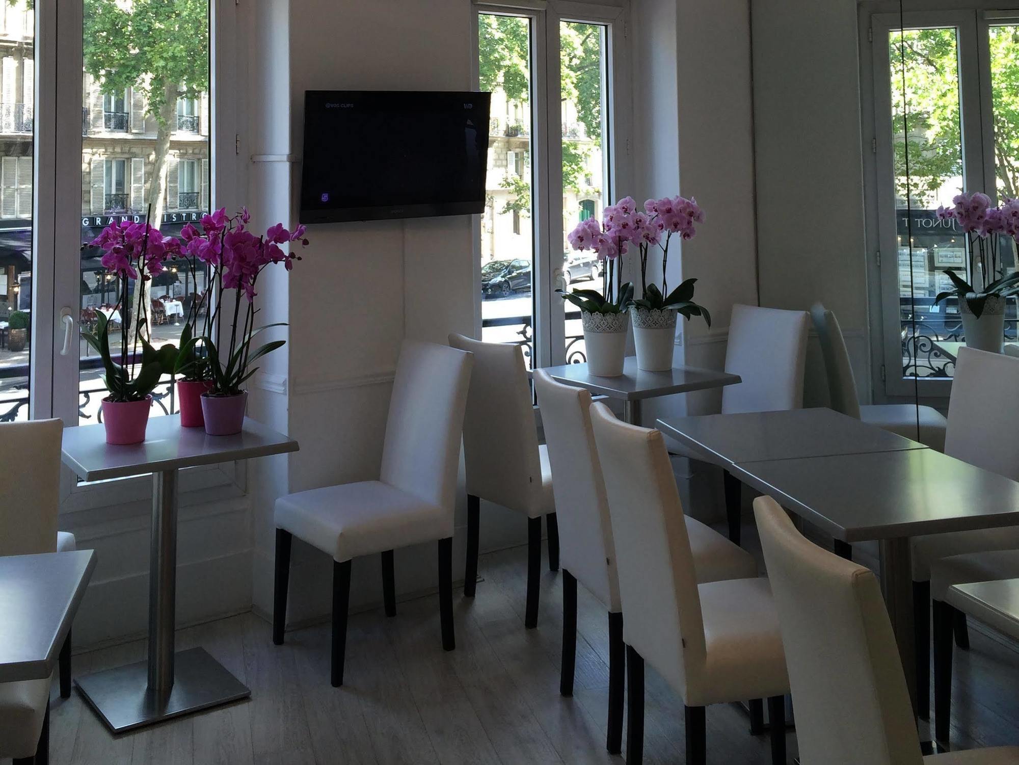 Hotel Avama Prony Παρίσι Εξωτερικό φωτογραφία