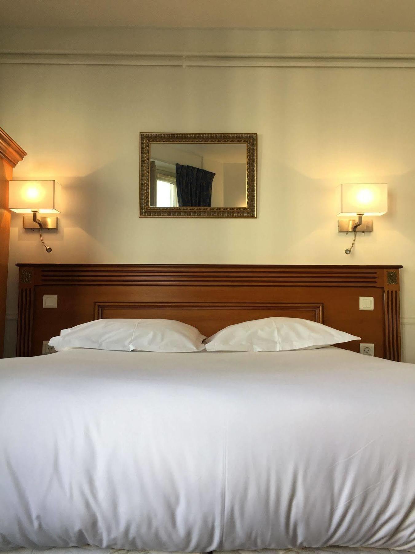 Hotel Avama Prony Παρίσι Εξωτερικό φωτογραφία